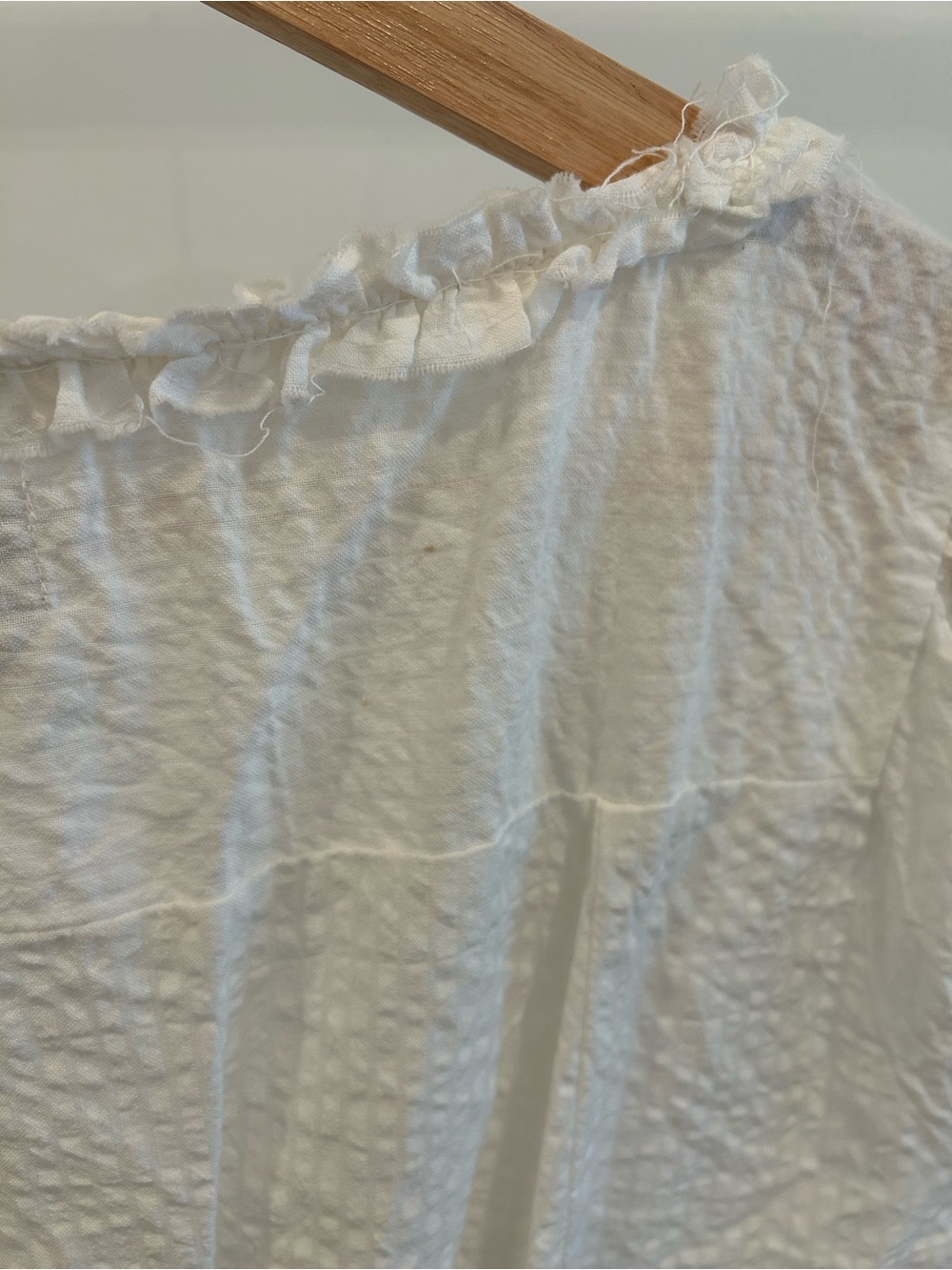 BDG Ria Ruffle Top - Picture 3 of 6